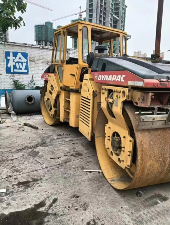 Loader, roller, grader, forklift, etc